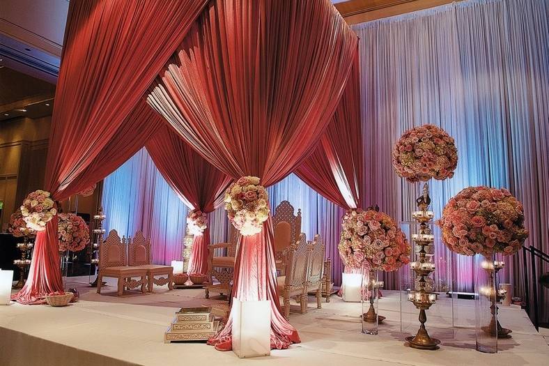 Planning such an extravagant affair, however, is no easy task. That’s where wedding event management companies in Delhi come in.